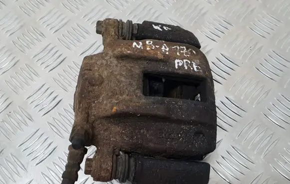Mercedes-Benz A W168 Front brake caliper A260
