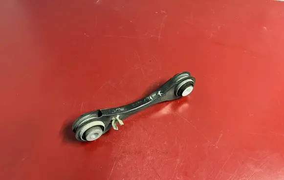 BMW X3 G01 Rear control arm 6871005