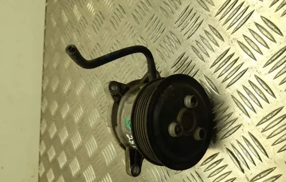 Skoda Yeti (5L) Water pump 03F121004R