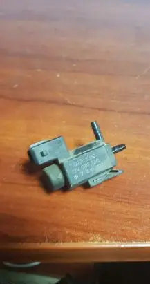 BMW 1 E81 E87 Turbo solenoid valve 7810831