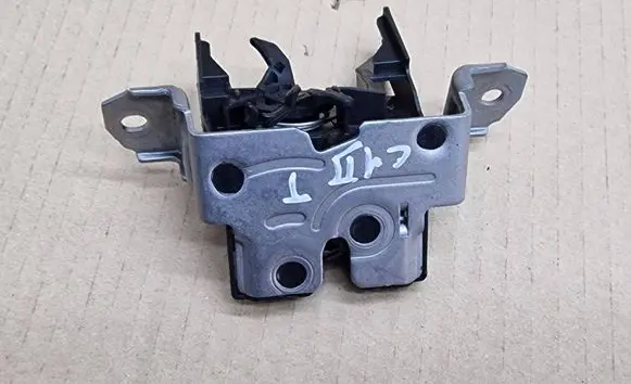 Citroen C1 Tailgate exterior lock 