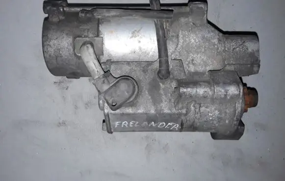 Land Rover Discovery 4 - LR4 Starter motor 4280004851