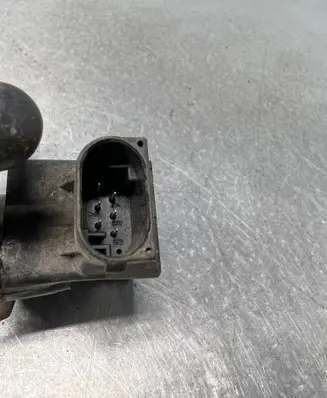 BMW X5 E53 Yaw turn rate sensor 1093698