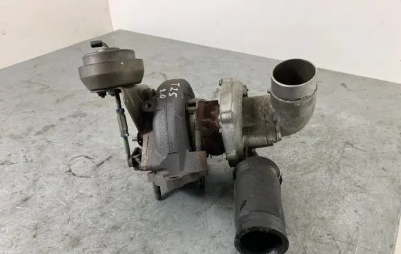 Toyota Avensis T250 Turbo 06012021517
