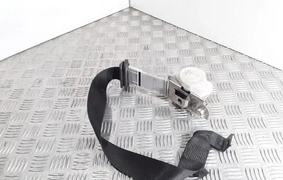 Opel Vectra C Front seatbelt 0402050