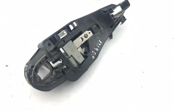 Front door exterior handle/bracket