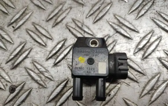 Hyundai ix35 Exhaust gas pressure sensor 392102A800