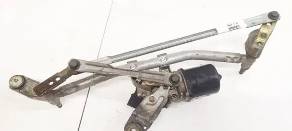 Renault Megane II Front wiper linkage and motor