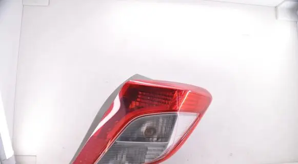 Toyota Yaris Rear/tail lights E115601