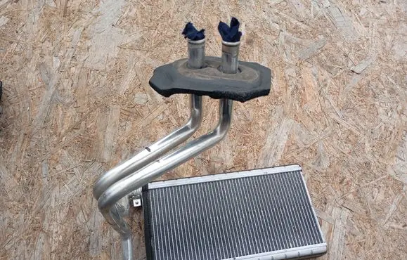 Heater blower radiator