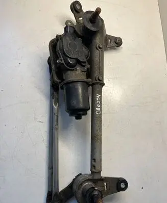 Honda Accord Front wiper linkage and motor 32201 5X16L32201