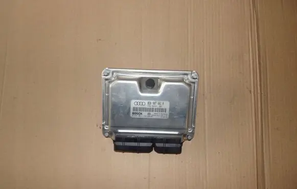 Audi A6 S6 C5 4B Engine control unit/module 0281011136