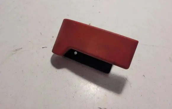 Engine bonnet (hood) release handle