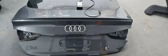 Audi S5 F5 Tailgate/trunk/boot lid 8W8827025E LZ7S