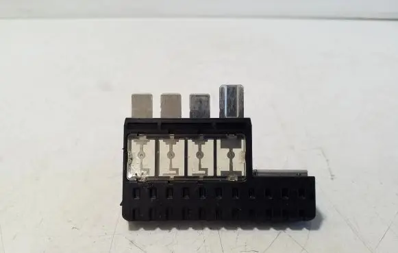 KIA Sportage Fuse 1898009700