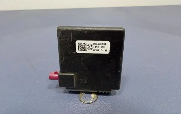 Volkswagen Arteon Aerial GPS antenna 3G9035534