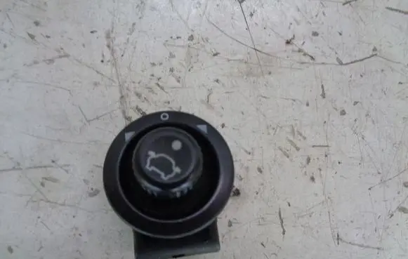 Ford Puma Wing mirror switch 93BG17B676BA