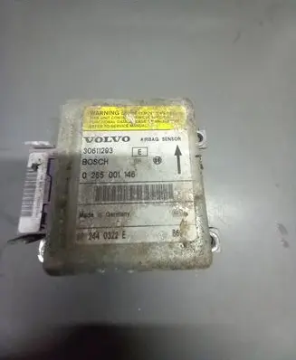 Volvo S40, V40 Airbag control unit/module 30611293 0285001146