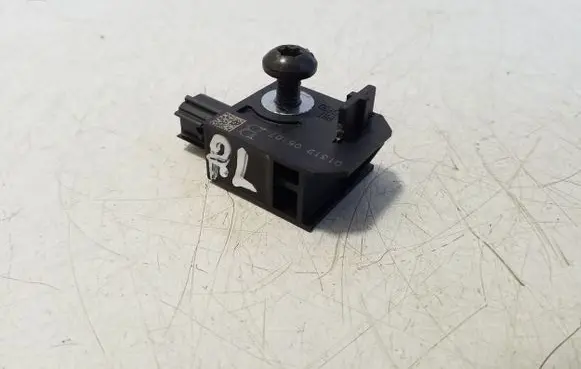 Opel Ampera Airbag deployment crash/impact sensor 13502577