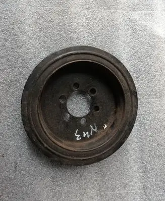 BMW 3 E90 E91 Crankshaft pulley N43