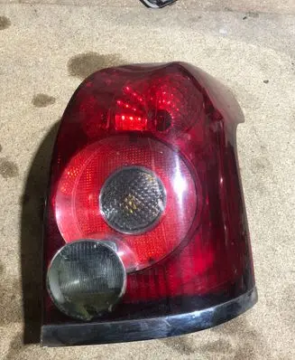 Toyota Avensis T250 Rear/tail lights 6X2D