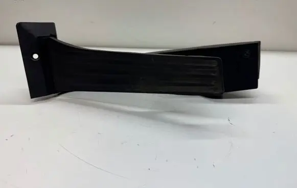BMW 5 E60 E61 Accelerator throttle pedal 6762482 25916010 1508031