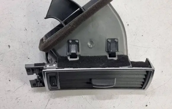 Audi A6 S6 C6 4F Dashboard side air vent grill/cover trim 4F1820902B