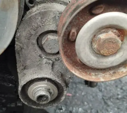 Opel Astra G Generator/alternator belt tensioner 897184929