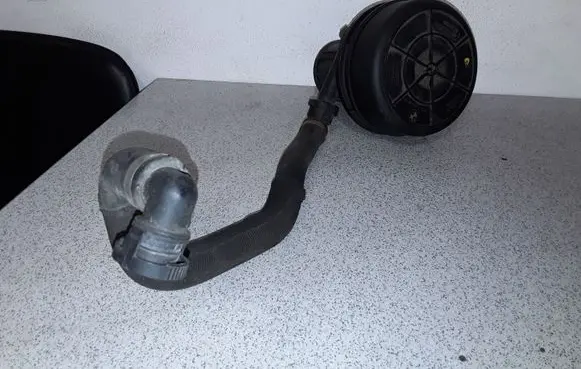 BMW 5 E60 E61 Secondary air pump 11727514953 7514953 728124