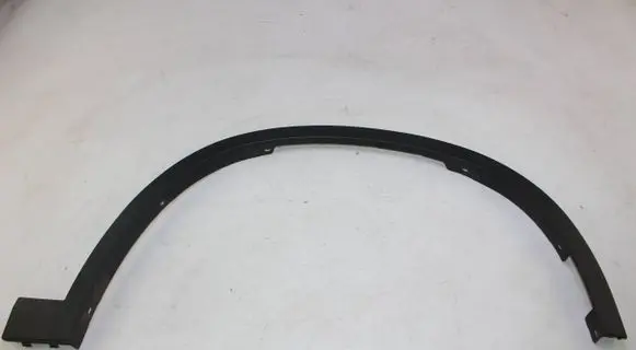 BMW X1 F48 F49 Front arch trim 7332338