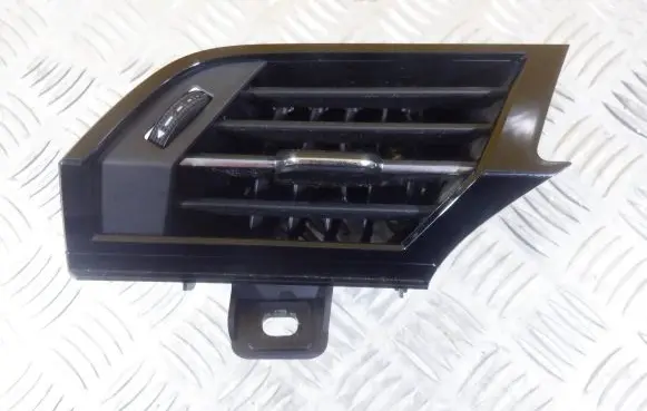 Audi Q3 F3 Dashboard side air vent grill/cover trim 83B820901 1793715 540257