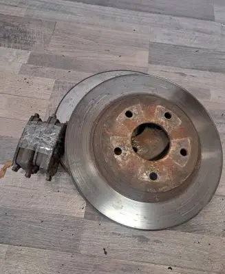 Chrysler Town & Country V Rear brake disc