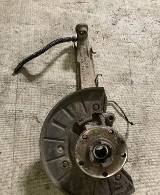 Porsche Cayenne (9PA) Front wheel hub spindle knuckle 7L0407258A