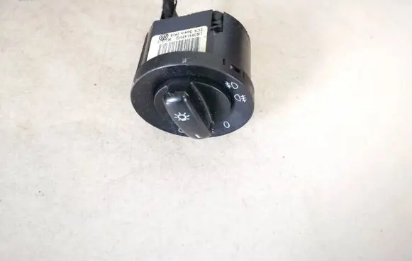 Volkswagen Golf V Light switch 1k0941431q