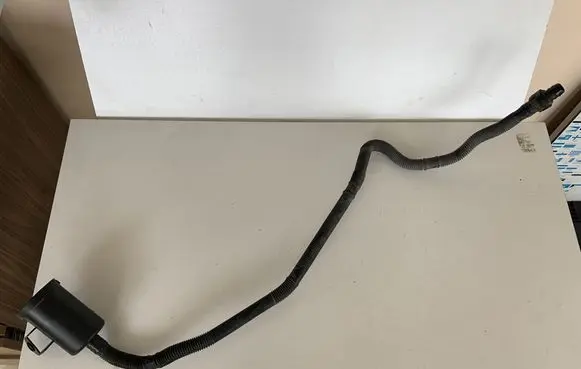 Audi A7 S7 4G Breather hose/pipe 4G0906621