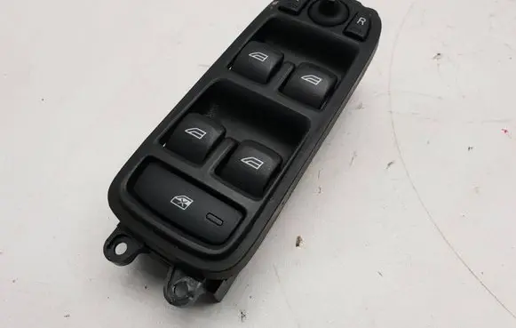 Volvo V60 Electric window control switch 31334345 11W146 SWEB02