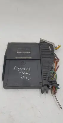 Mercedes-Benz E W210 Other control units/modules 2108203826 335626 5626U6J23A72