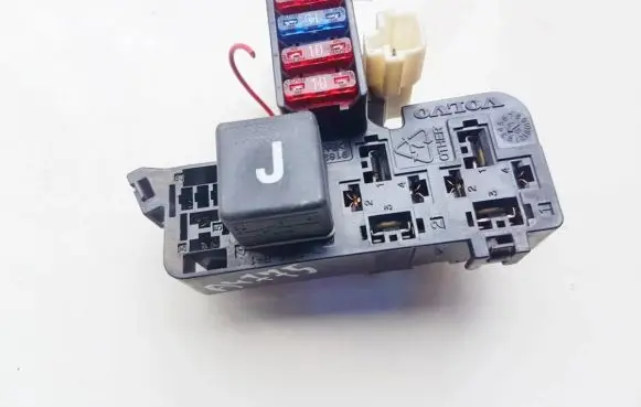 Volvo S70 V70 V70 XC Fuse box set 9162184