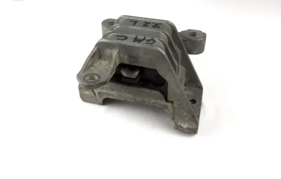 Opel Vectra C Engine mount bracket 