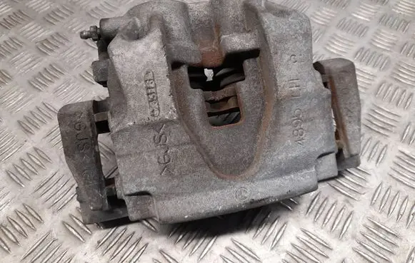 Mercedes-Benz GL X166 Front brake caliper