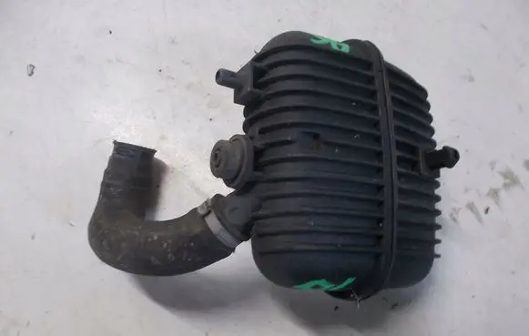 Audi A6 S6 C6 4F ABS pump bracket EA65655226
