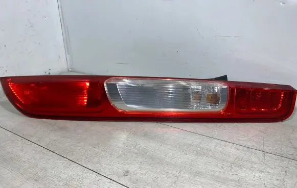 Ford Focus Rear/tail lights 4M5113404A