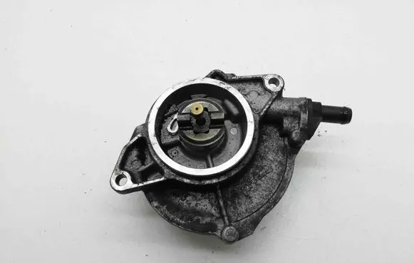 Audi A3 S3 8P Vacuum pump 057145100AE