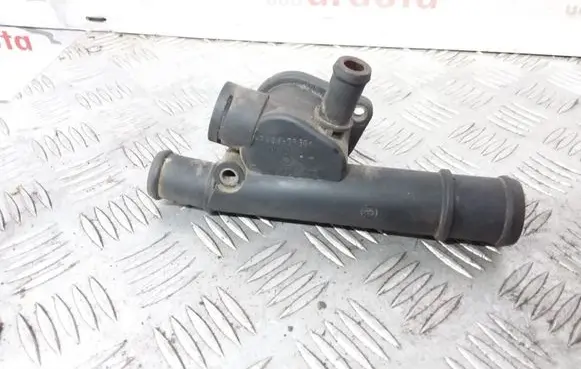 Seat Toledo II (1M) Engine coolant pipe/hose 038121133