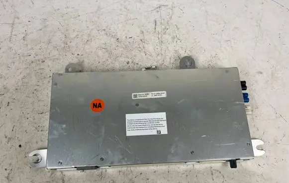 Tesla Model X Comfort/convenience module 104545100I