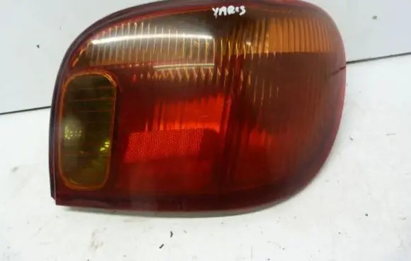 Toyota Yaris Rear/tail lights