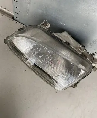 Ford Galaxy Headlight/headlamp 7M1941015j 0301048301