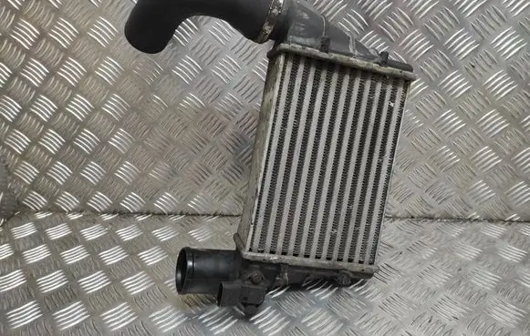 Audi A4 S4 B5 8D Intercooler radiator 058145805B LR01591486