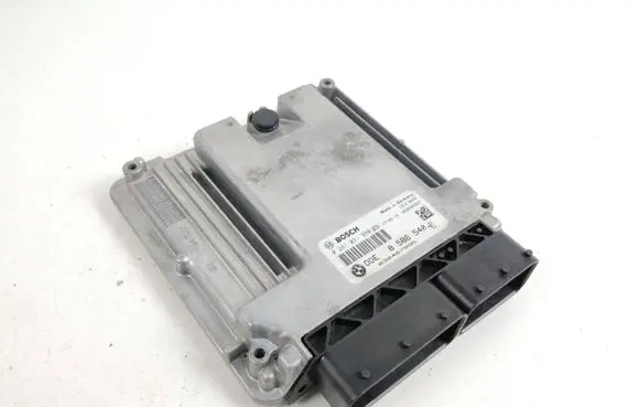 BMW X6 F16 Engine control unit/module 8586540 0281031950