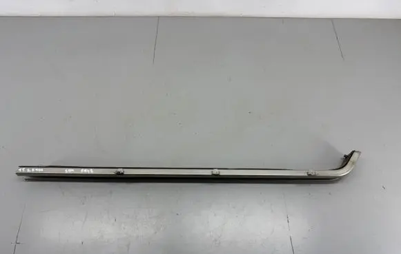 Volkswagen Transporter - Caravelle T5 Sliding door middle roller runner 7H3843872F